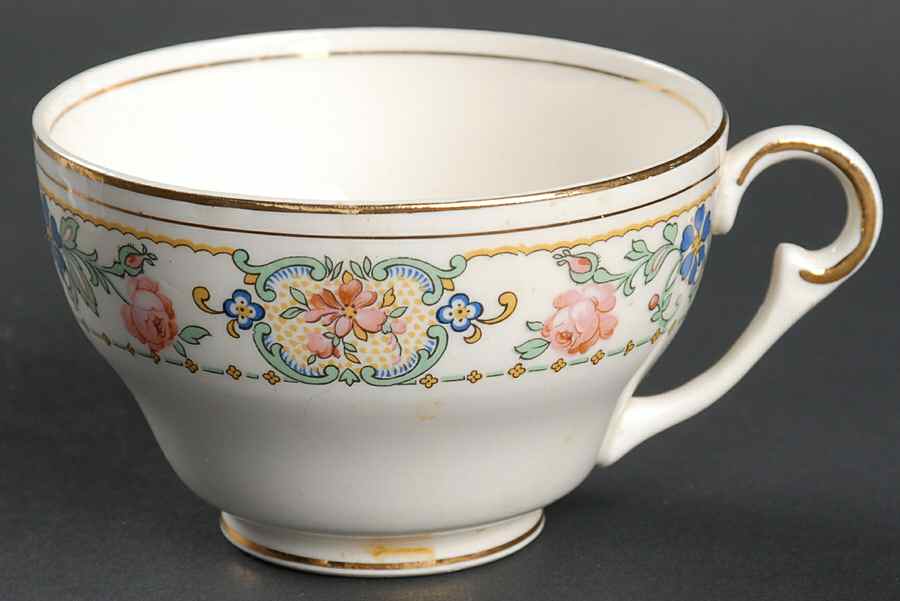 Duchess Footed Cup by Pope Gosser-1
