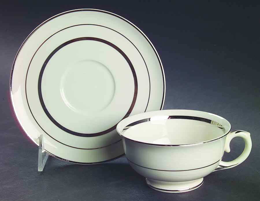 Era Footed Cup & Saucer Set by Pope Gosser-1