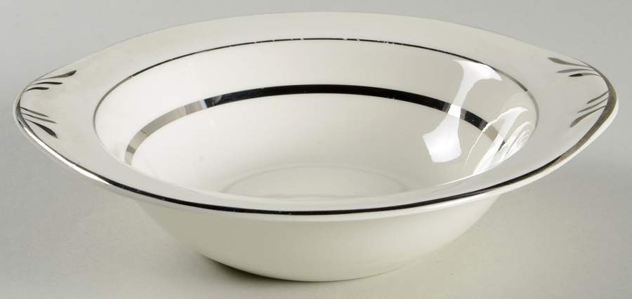 Era Lugged Cereal Bowl by Pope Gosser-1