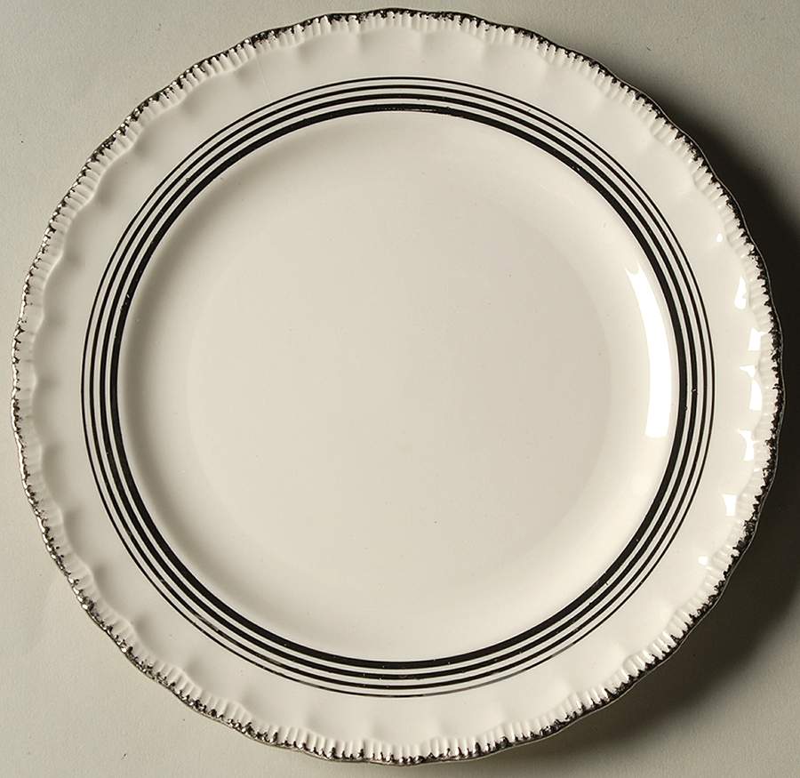 Estella Dessert/Pie Plate by Pope Gosser-1