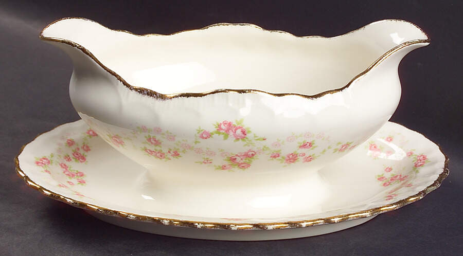 Florence (Scalloped Edge) Gravy Boat with Attached Underplate by Pope Gosser-1