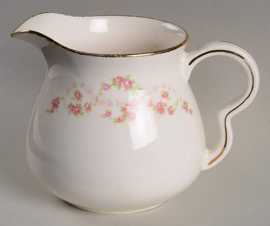 Florence (Smooth Edge) 40 Oz Pitcher by Pope Gosser-1