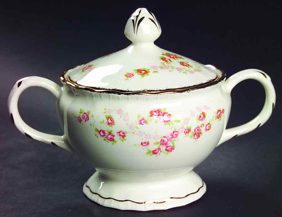 Florence (Scalloped Edge) Sugar Bowl & Lid by Pope Gosser-1