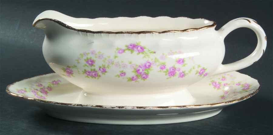 Florence (Scalloped Edge) Gravy Boat with Attached Underplate by Pope Gosser-1