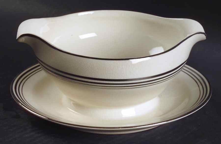 Franklin Gravy Boat with Attached Underplate by Pope Gosser-1