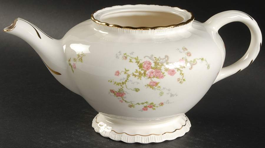 Jean Teapot No Lid by Pope Gosser-1