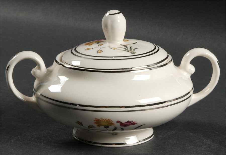 Jubilee Sugar Bowl & Lid by Pope Gosser-1