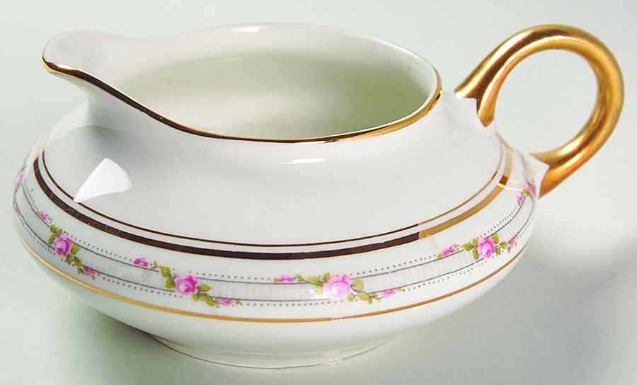 La Belle Creamer by Pope Gosser-1