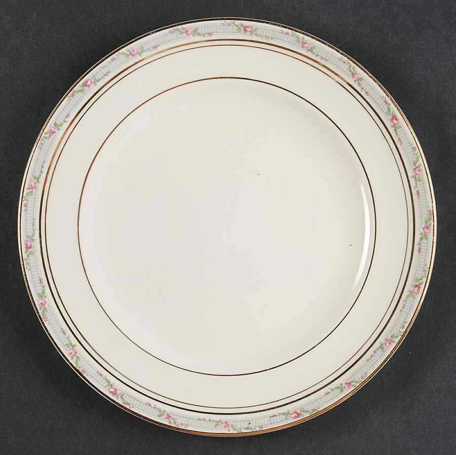 La Belle Dessert/Pie Plate by Pope Gosser-1