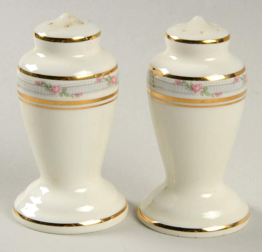 La Belle Salt & Pepper Set by Pope Gosser-1