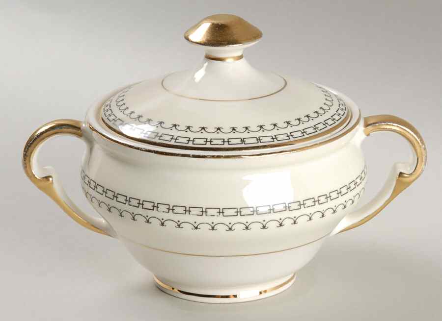 Linda Sugar Bowl & Lid by Pope Gosser-1