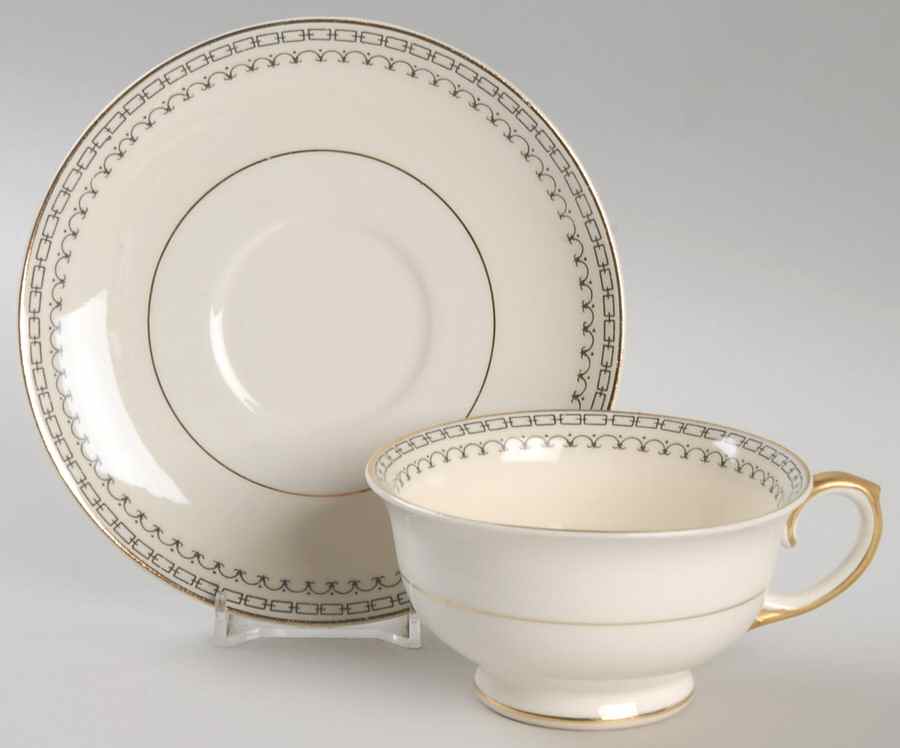 Linda Footed Cup & Saucer Set by Pope Gosser-1