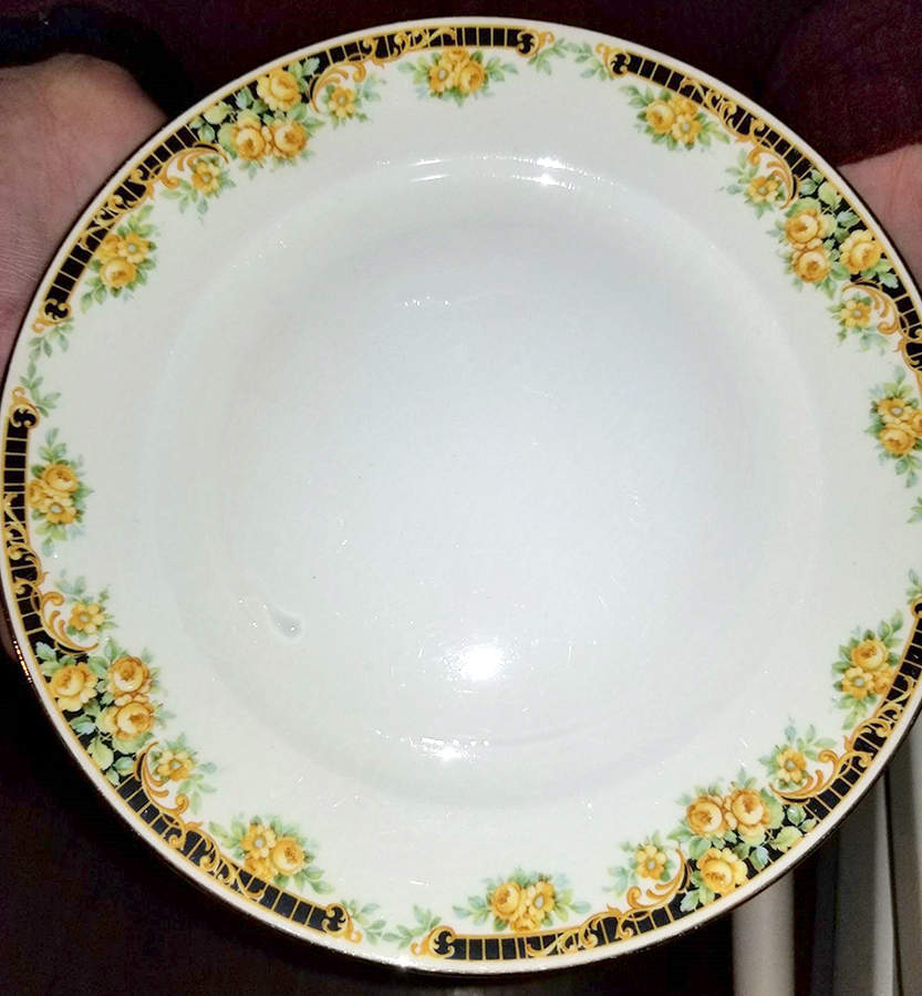 Madrid Dinner Plate by Pope Gosser-1