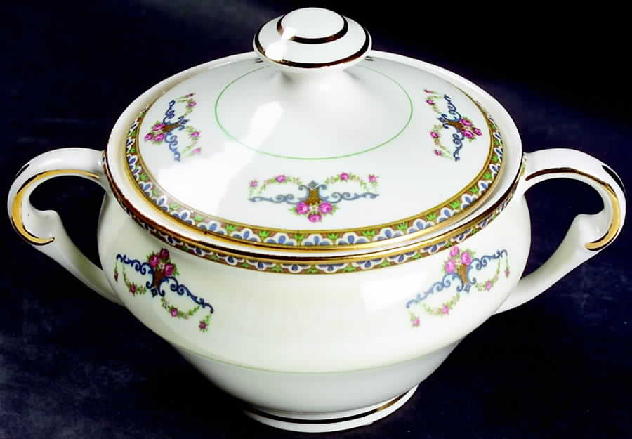 Melrose Sugar Bowl & Lid by Pope Gosser-1