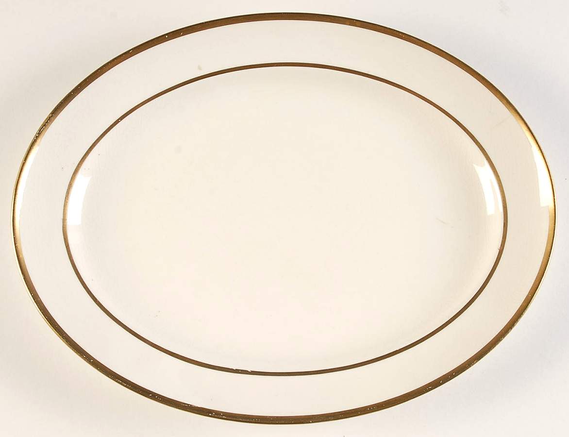 Pembroke 11" Oval Serving Platter by Pope Gosser-1