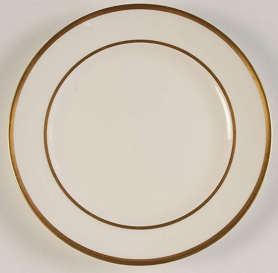 Pembroke Dessert/Pie Plate by Pope Gosser-1