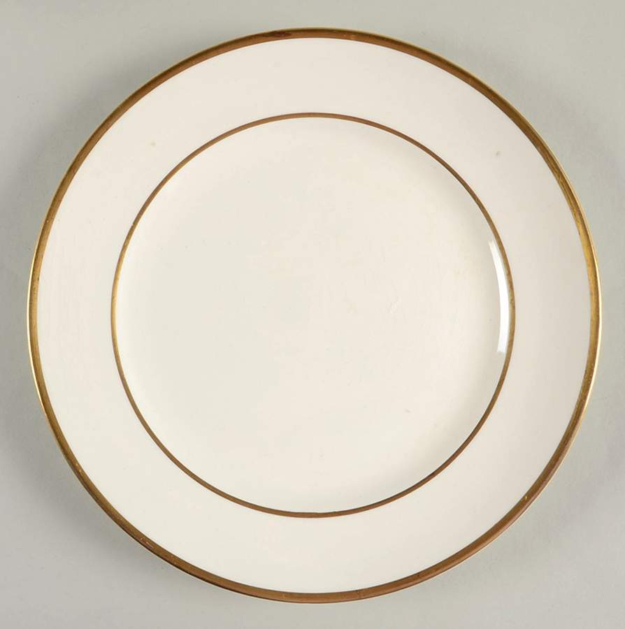 Pembroke Dinner Plate by Pope Gosser-1