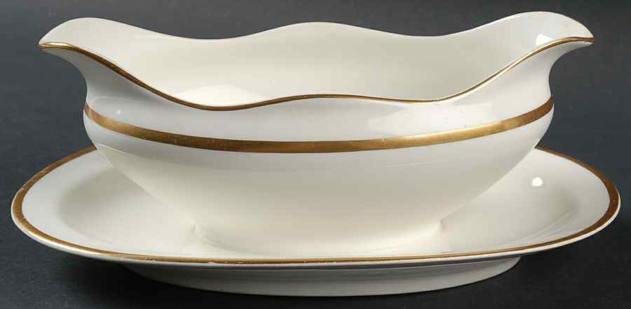 POP28 Gravy Boat with Attached Underplate by Pope Gosser-1