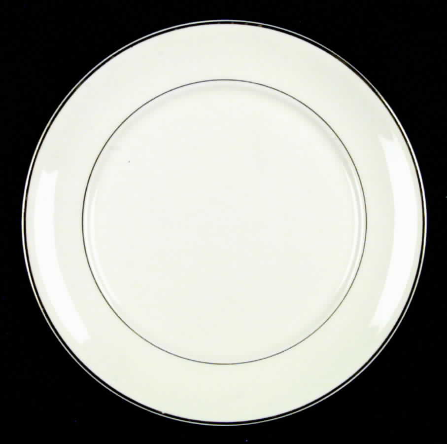 POP38 Dinner Plate by Pope Gosser-1