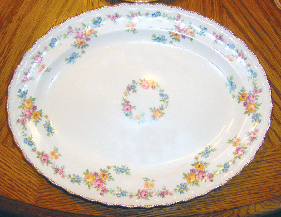 3150 13" Oval Serving Platter by Pope Gosser-1