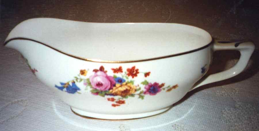 POP64 Gravy Boat by Pope Gosser-1