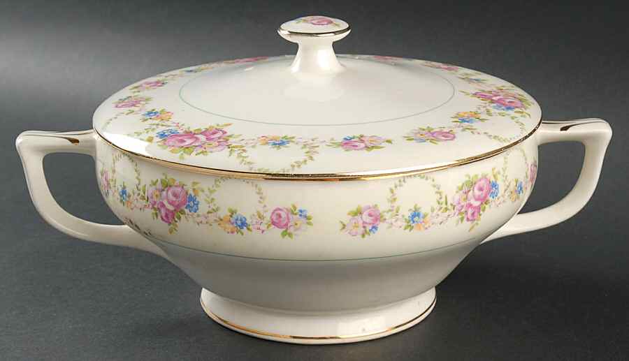 Mayfair Round Covered Vegetable by Pope Gosser-1