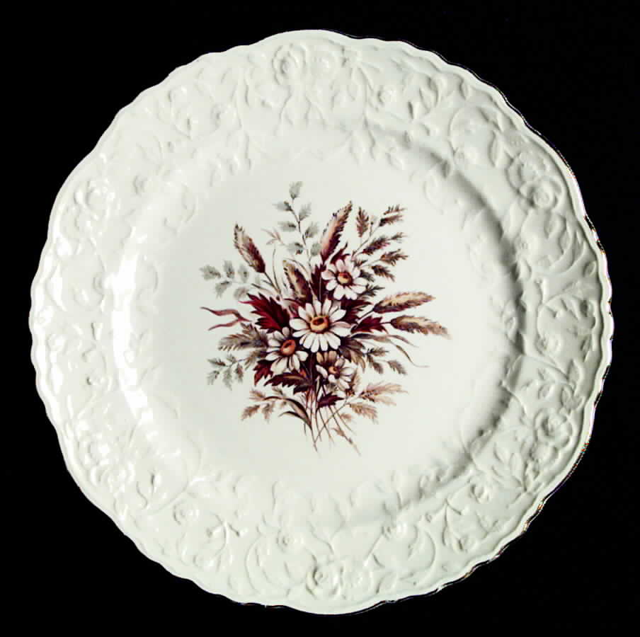 POP77 Dinner Plate by Pope Gosser-1