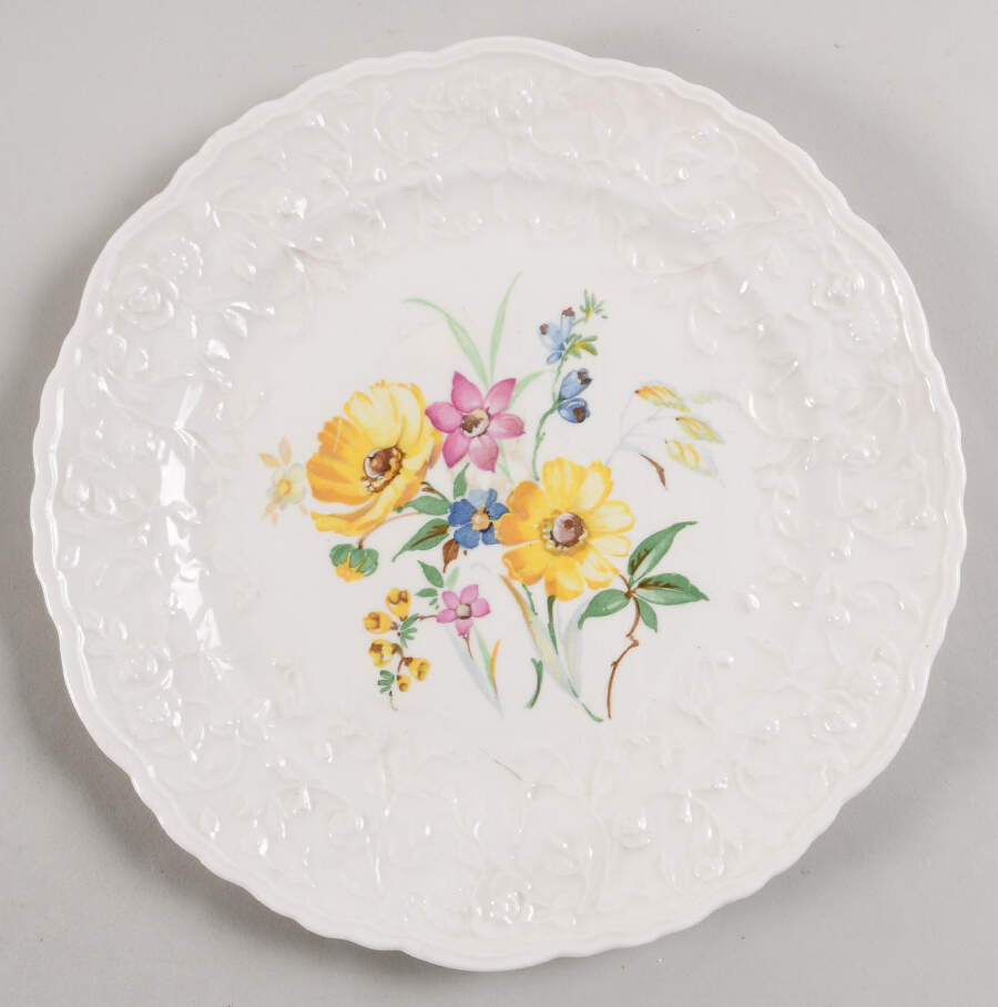 POP79 Luncheon Plate by Pope Gosser-1