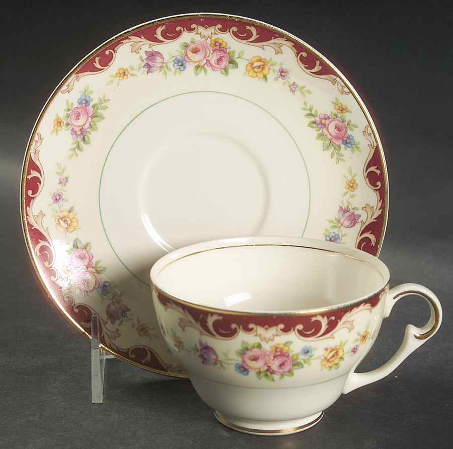 Red Knight Footed Cup & Saucer Set by Pope Gosser-1