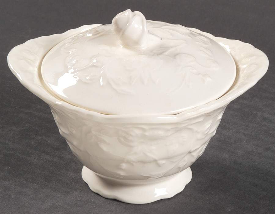 Rose Point Sugar Bowl & Lid by Pope Gosser-1