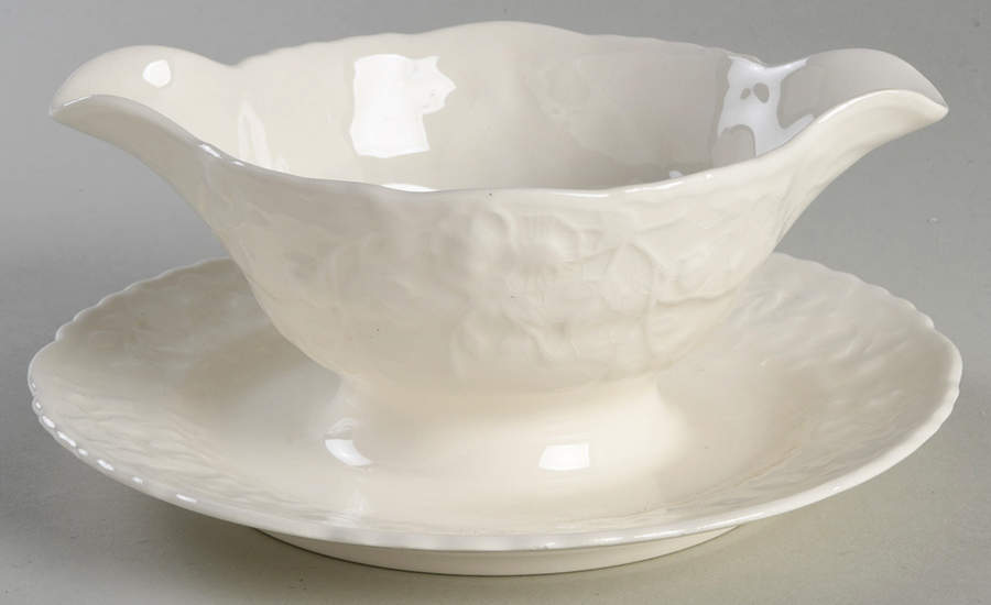 Rose Point Gravy Boat with Attached Underplate by Pope Gosser-1