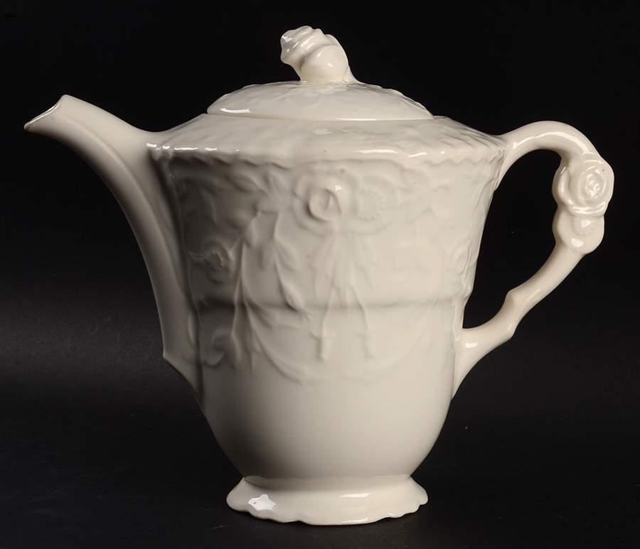 Rose Point Coffee Pot & Lid by Pope Gosser-1