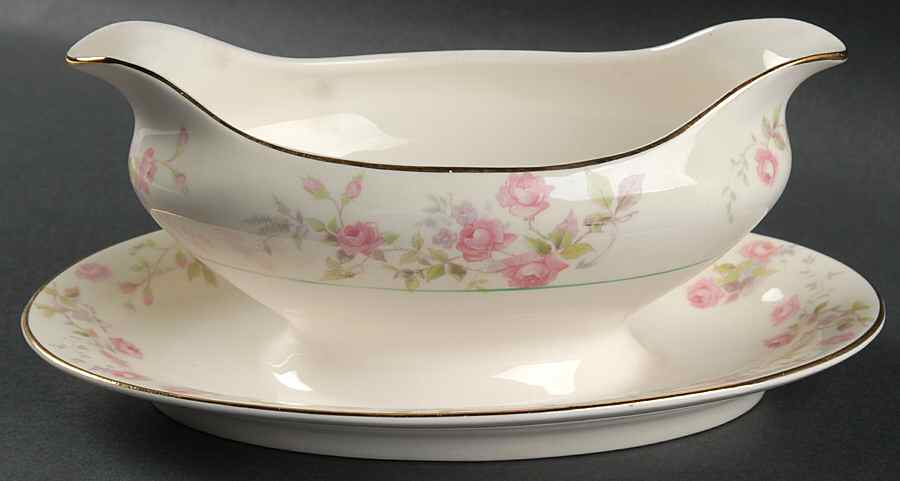 Roselyn Gravy Boat with Attached Underplate by Pope Gosser-1
