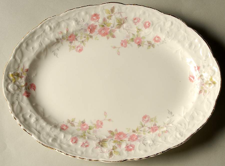 Rosebank 11" Oval Serving Platter by Pope Gosser-1