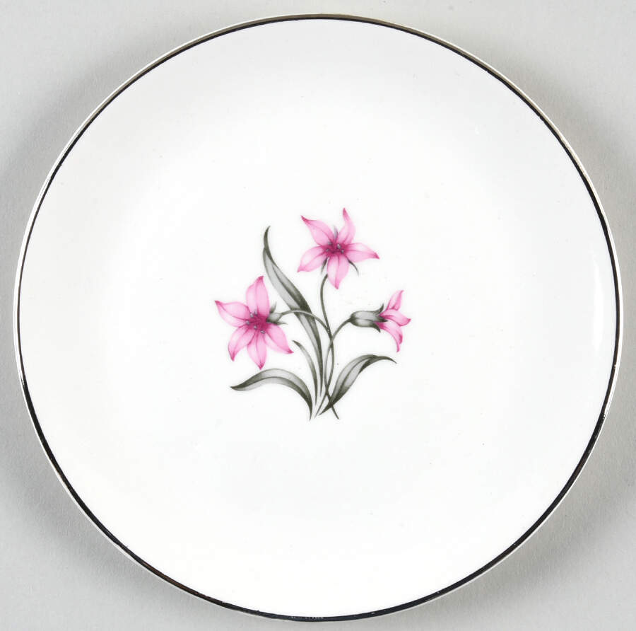 Sharon Bread & Butter Plate by Pope Gosser-1
