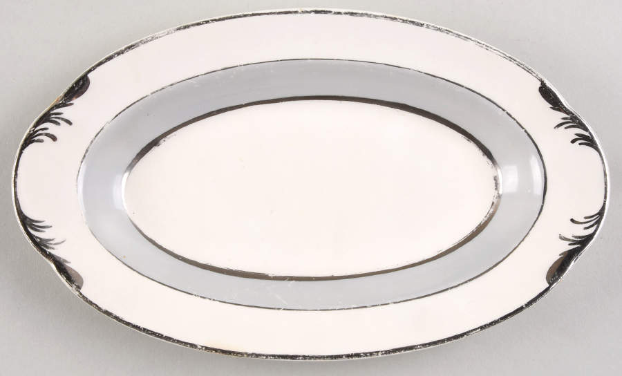 Silver Dawn Underplate for Gravy Boat by Pope Gosser-1