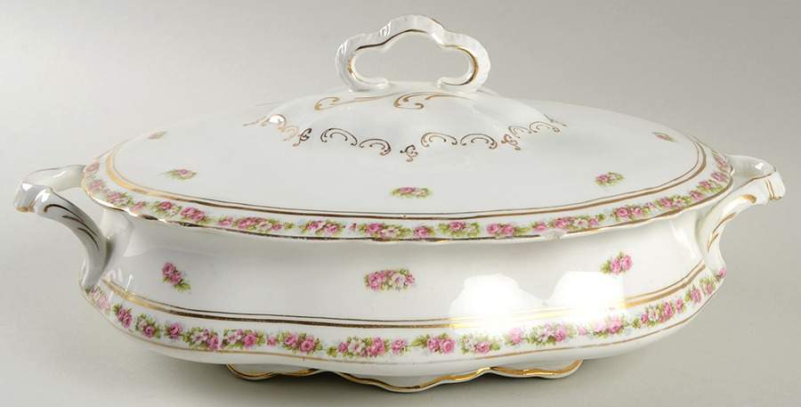 St. Regis Oval Covered Vegetable by Pope Gosser-1