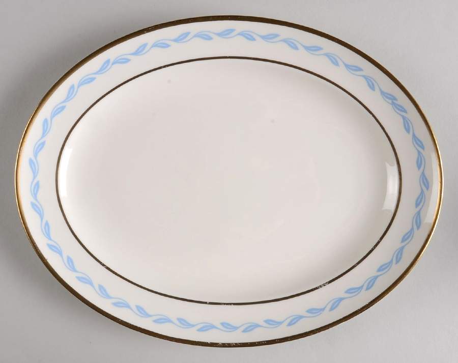 Victory 11" Oval Serving Platter by Pope Gosser-1