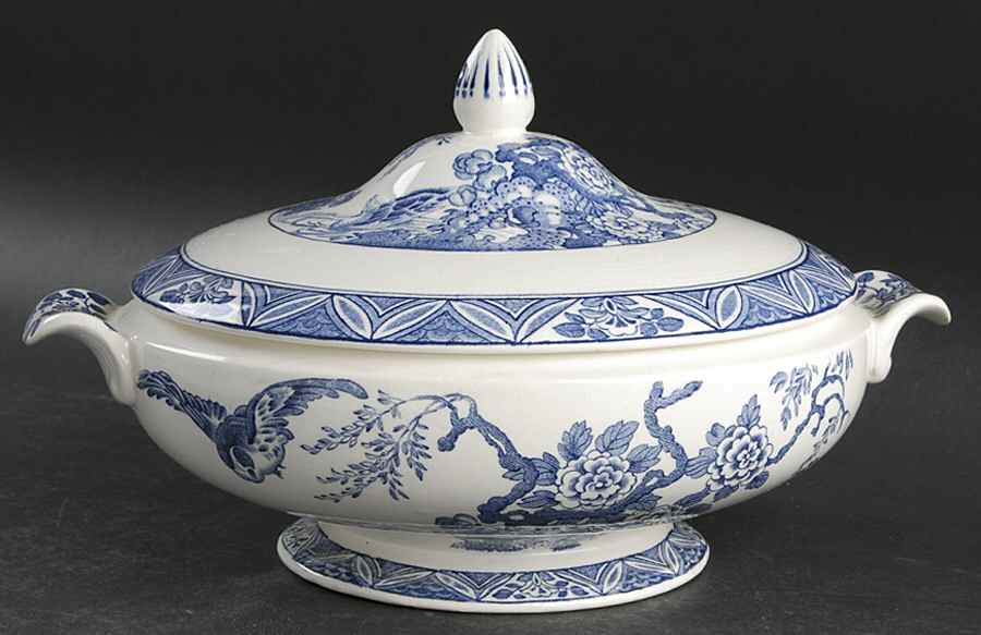 Mallard (No Trim) Round Covered Vegetable by Pountney-1