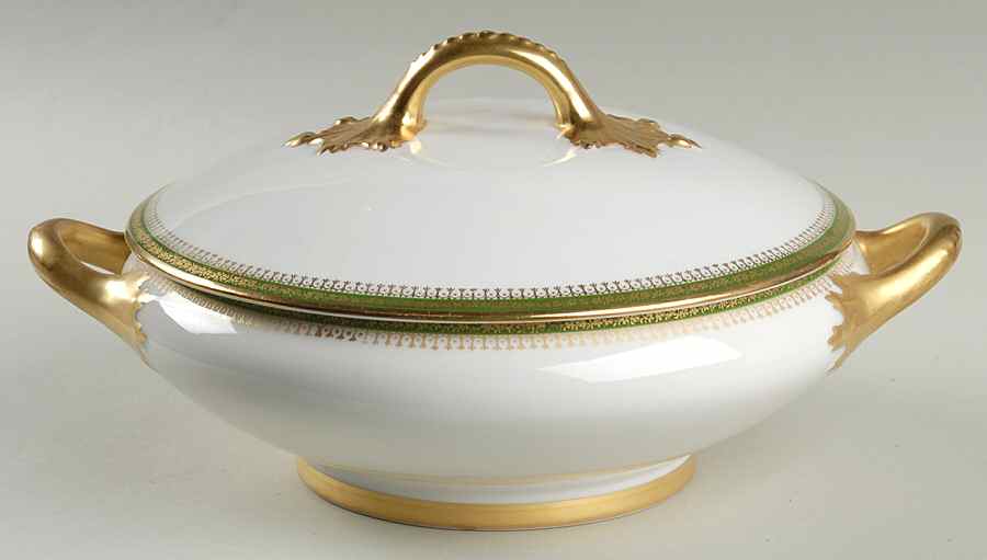 Narbonne (Verge, Rim) Round Covered Vegetable by Jean Pouyat-1