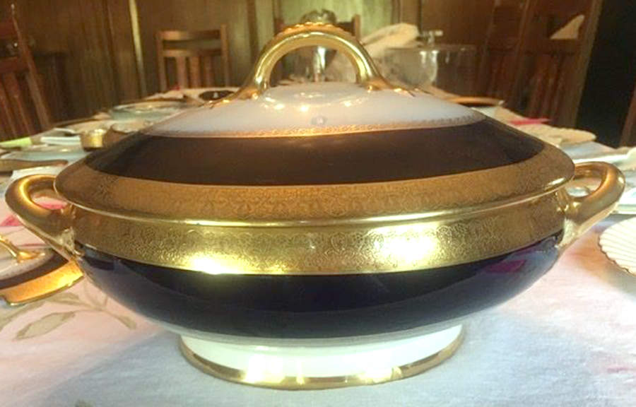 POY23 Tureen &  Lid by Jean Pouyat-1