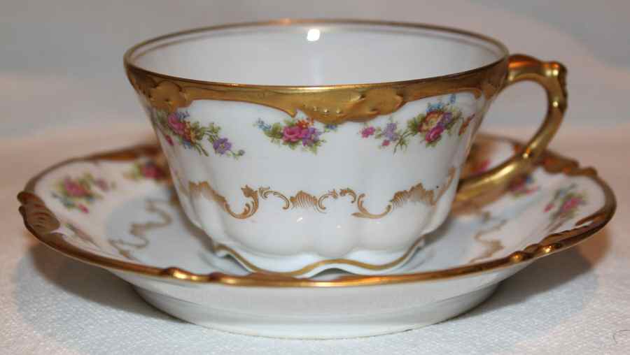 POY24 Footed Cup & Saucer Set by Jean Pouyat-1