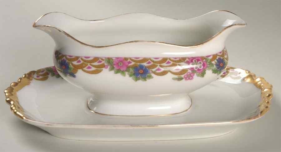 POY4 Gravy Boat with Attached Underplate by Jean Pouyat-1