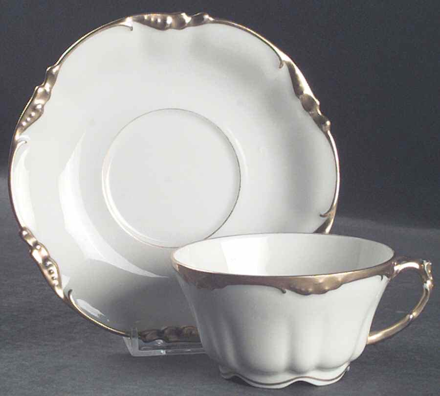 POY40 Flat Cup & Saucer Set by Jean Pouyat-1