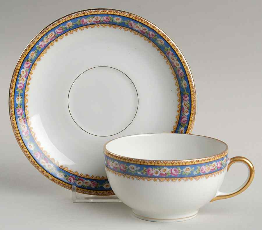 POY70 Flat Cup & Saucer Set by Jean Pouyat-1
