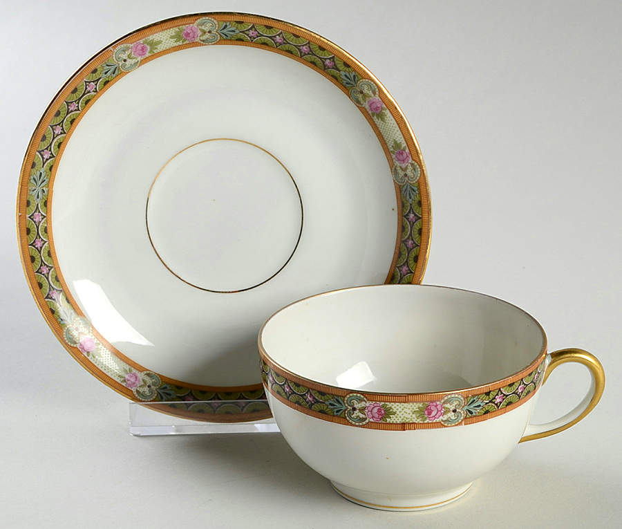 POY80 Flat Cup & Saucer Set by Jean Pouyat-1
