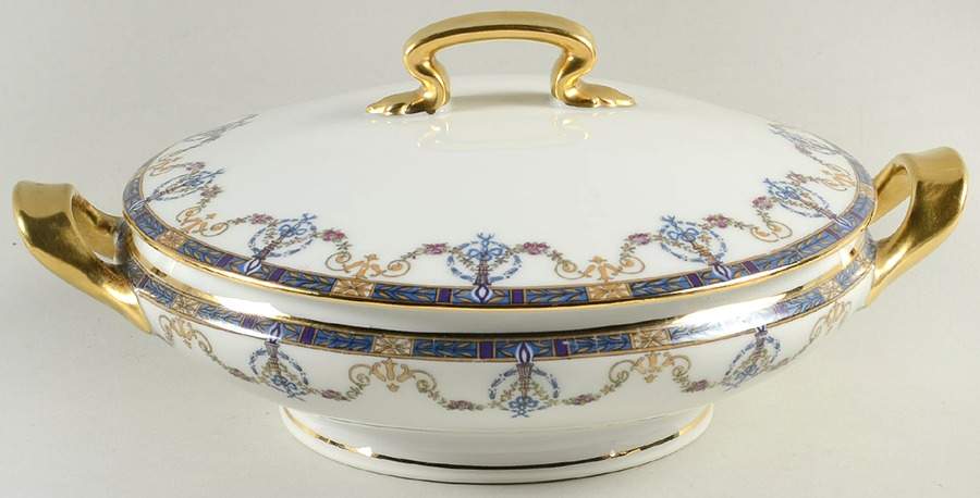 POY94 Round Covered Vegetable by Jean Pouyat-1