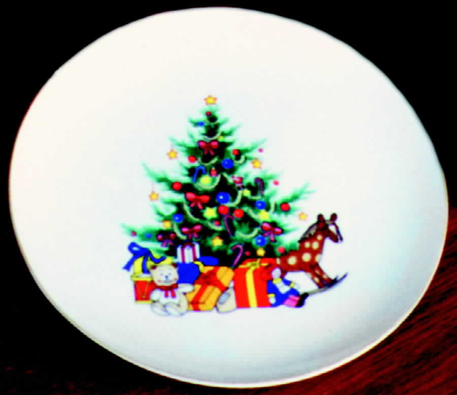 Happy Holiday Salad Plate by Papel-1