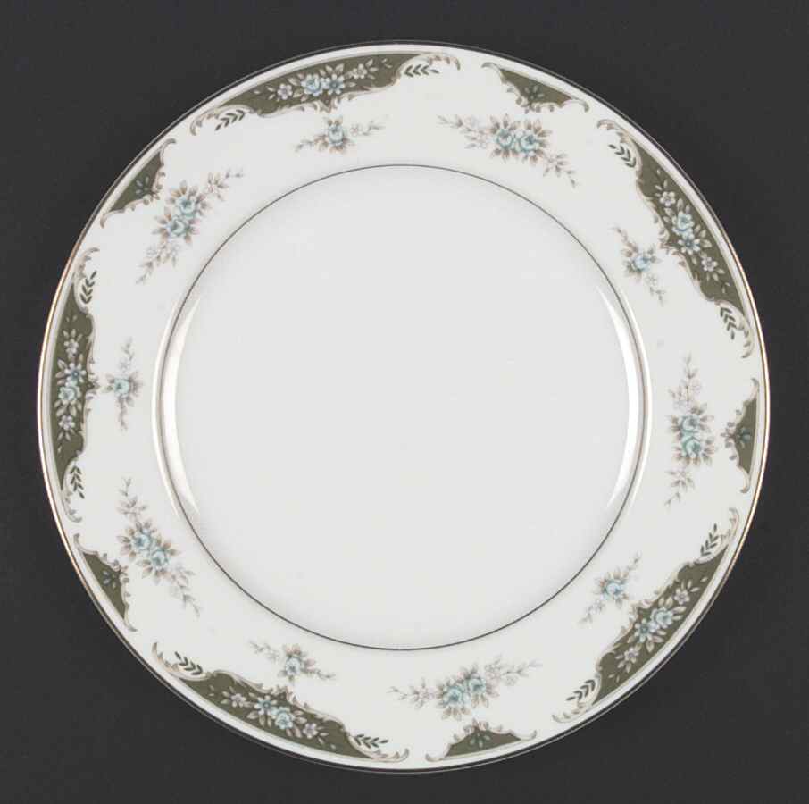 Fairmont Dinner Plate by Premiere-1