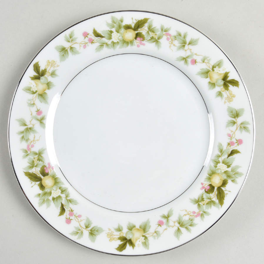 Pickwick Salad Plate by Premiere-1